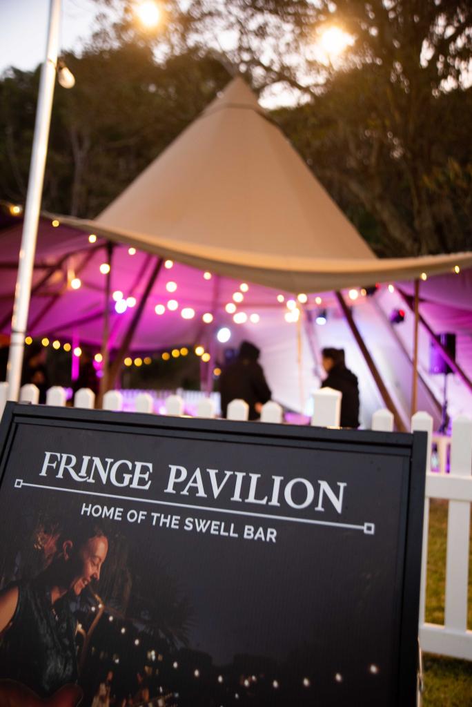 Fringe Bar