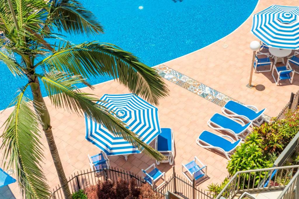 The Rocks Resort
