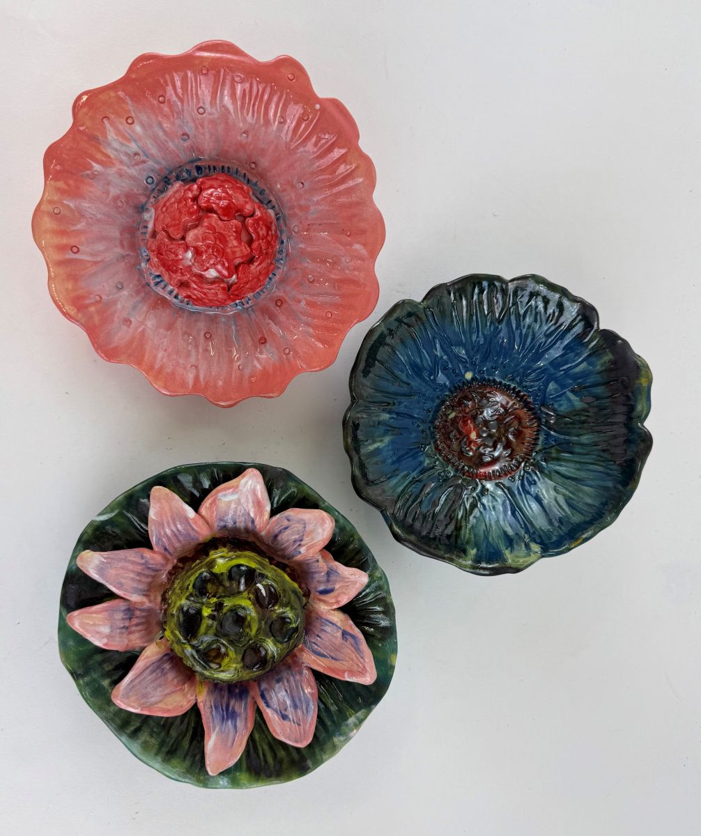 Monte Lupo Ceramic Wall Flower_IMG_5256