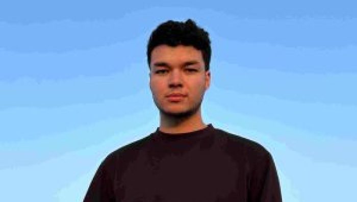 Nicholas_Tossmann_Profile Pic lr