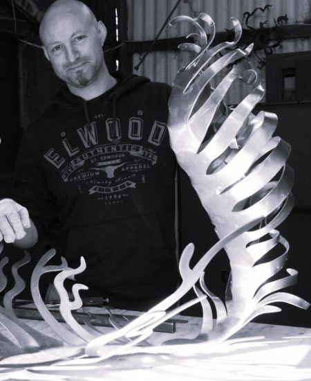 Warren_ Pickering_ profile pic