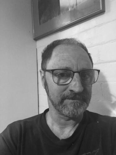 Robert Barnstone headshot